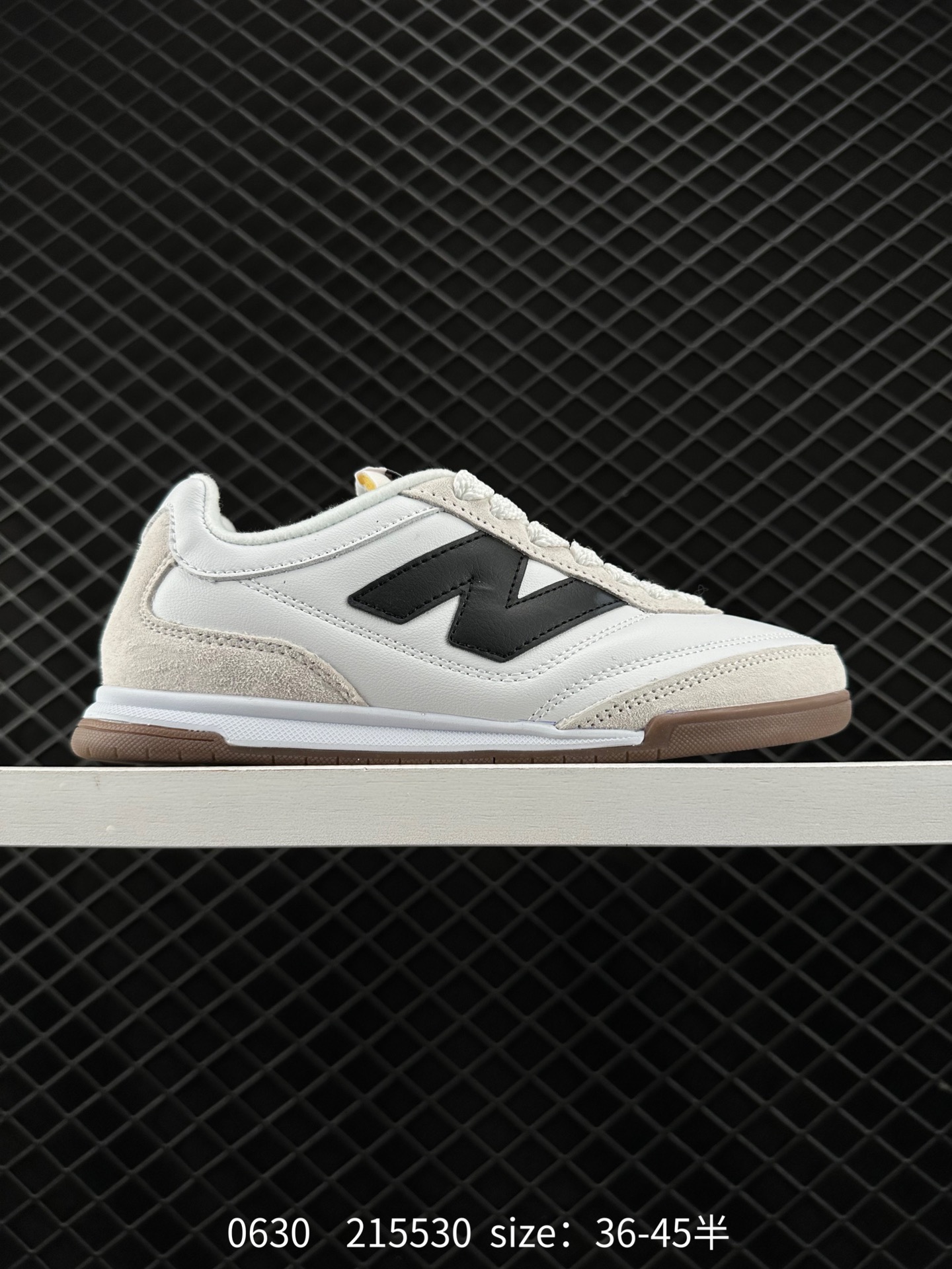 New Balance URC42